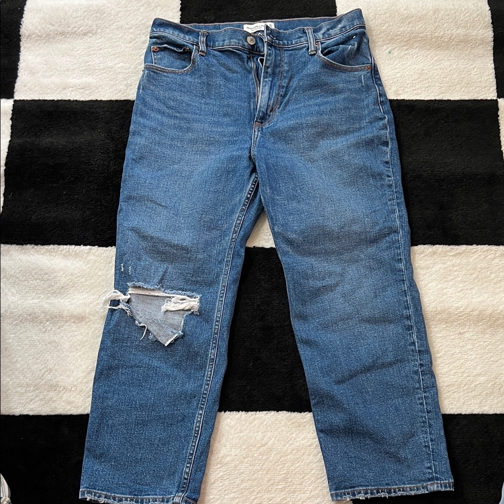Abercrombie & Fitch Men's Relaxed Blue Jeans